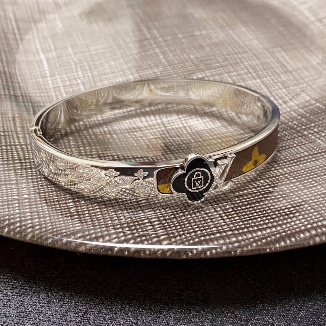 18K Louis Vuitton Leather Lock Bracelet